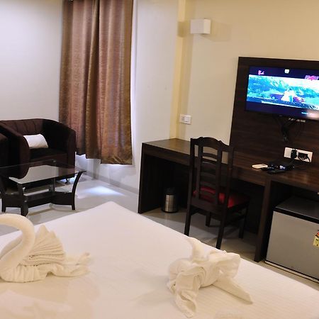 Royal Inn Khandwa Eksteriør billede