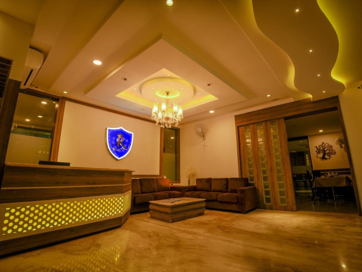 Royal Inn Khandwa Eksteriør billede